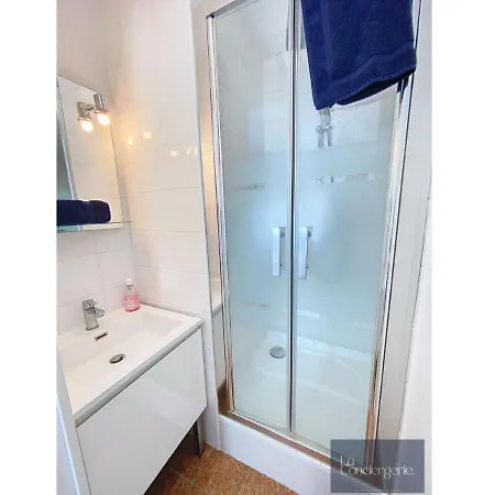 La Maison Foucault -jardin Chu Futuroscope Poitiers